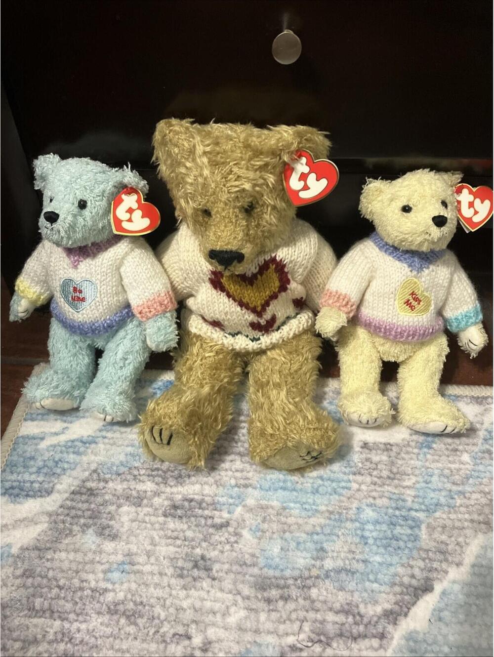 VINTAGE LOT OF TY ATTIC TREASURE BEARS 1993 & 2000 NWT
